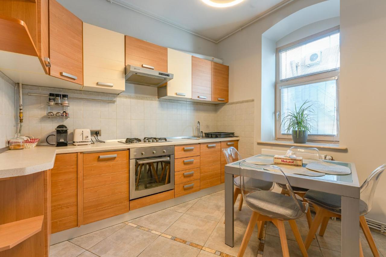 בראשוב Premium Suites Postavarului מראה חיצוני תמונה