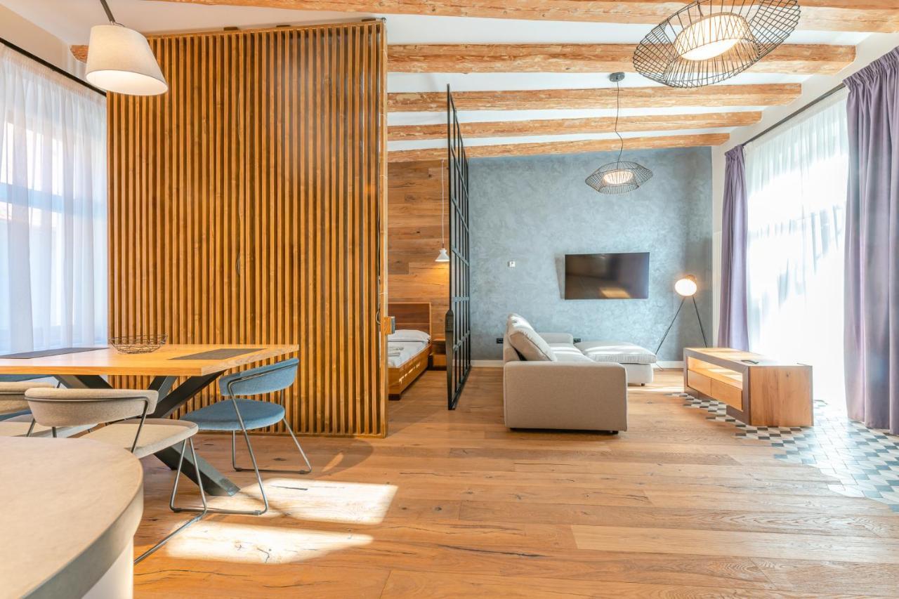 בראשוב Premium Suites Postavarului מראה חיצוני תמונה