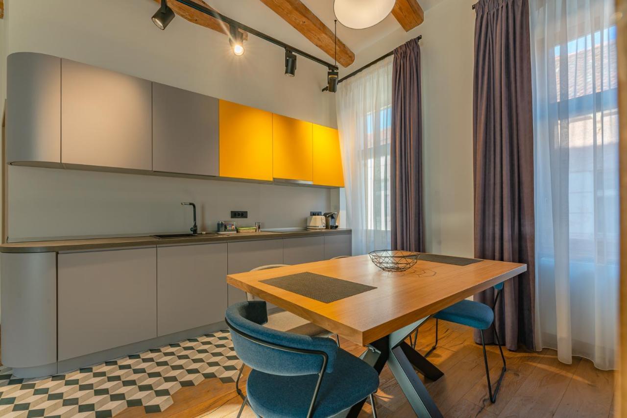 בראשוב Premium Suites Postavarului מראה חיצוני תמונה